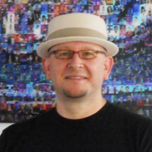 Special Interview with Iain Pirie, President of 19 Entertainment (Co-Producer of American Idol) 1 Iain Pirie