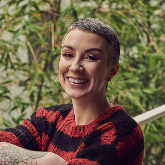 Top Songwriter Laura Veltz Co-Writes #1 Hit Songs For Maren Morris (“The Bones”), Dan + Shay (“Speechless”) And Lady Antebellum 1 Laura Veltz