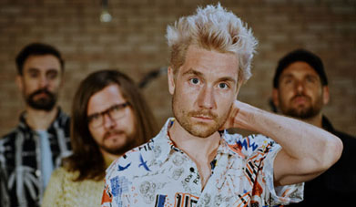 dan smith bastille 391