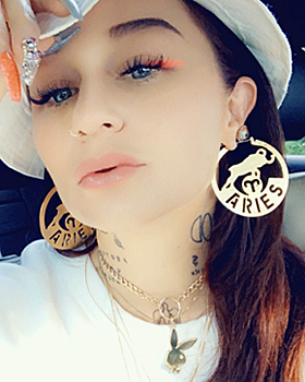 Top Pop Songwriter Sarah Hudson Co-Writes Hits For Dua Lipa (“Levitating”) And Katy Perry (“Dark Horse”), And Releases Her Own Music 1 Sarah Hudson