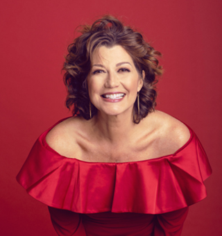 Amy Grant Talks About Writing Her Hit Songs, Classic Album <em>Heart In Motion</em>, And Her Christmas Albums 1 Amy Grant