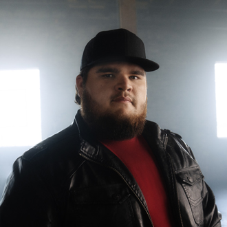 Rising Country Artist Shane Profitt Talks About His Debut Hit “How It Oughta Be,” His EP, And His Collaborations With Chris Janson 1 Shane Profitt